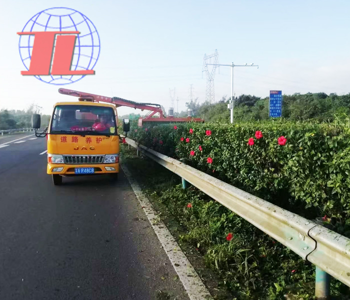 张家口绿化修剪车